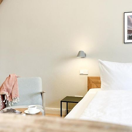 Apartments Am Dom Наумбург Екстериор снимка