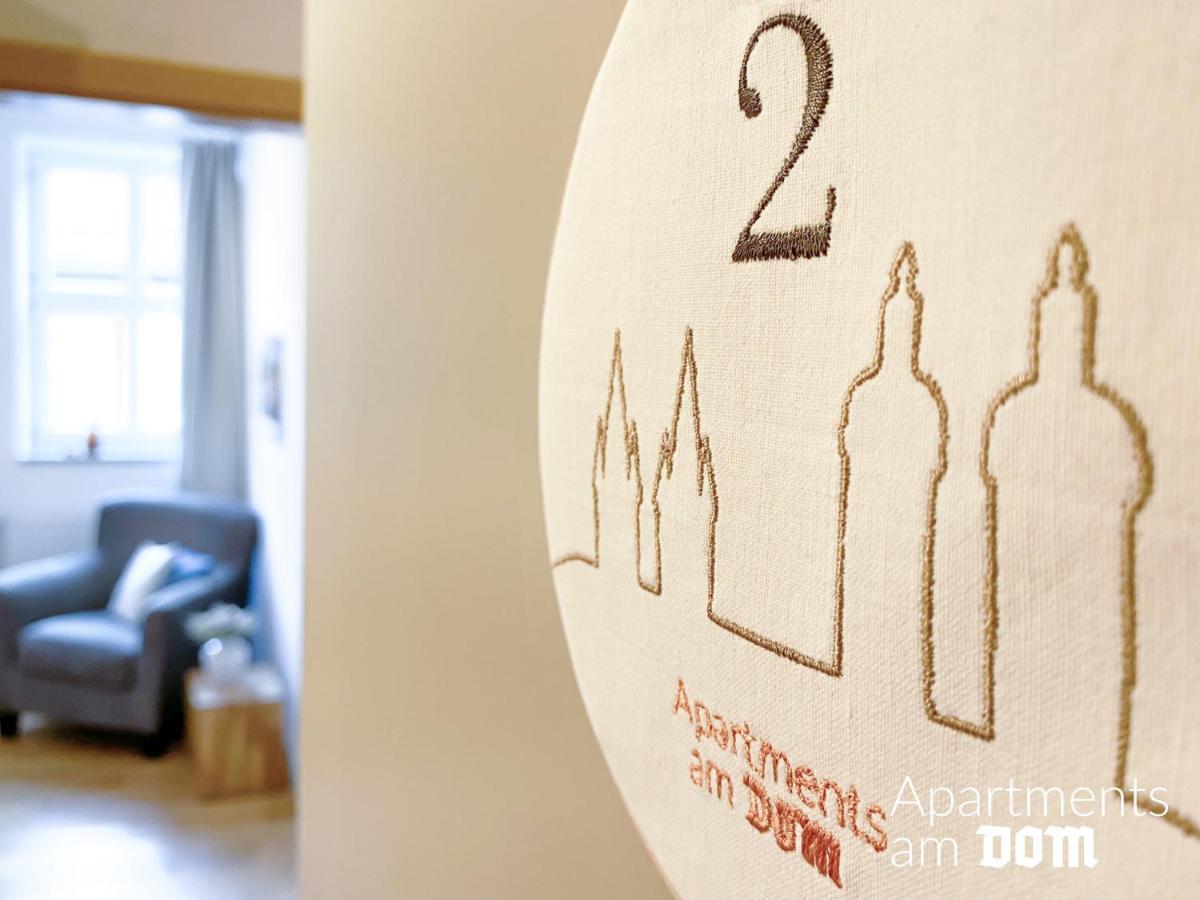 Apartments Am Dom Наумбург Екстериор снимка