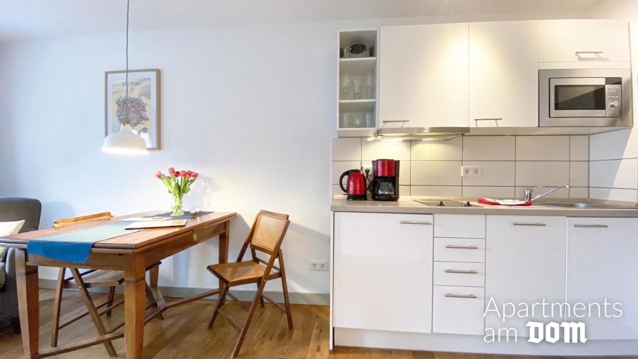 Apartments Am Dom Наумбург Екстериор снимка