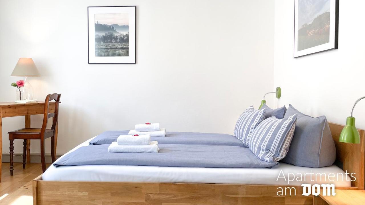 Apartments Am Dom Наумбург Екстериор снимка