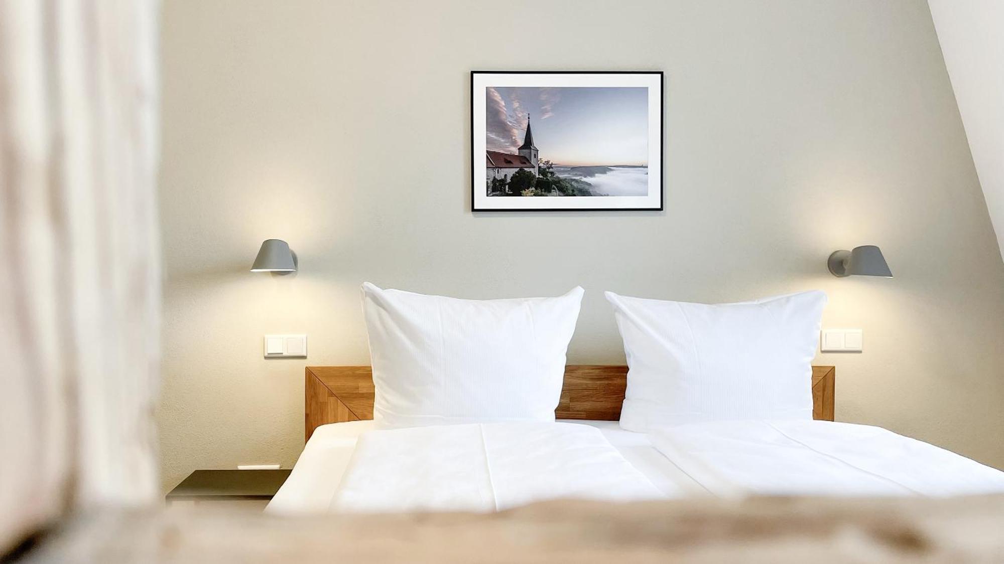 Apartments Am Dom Наумбург Екстериор снимка