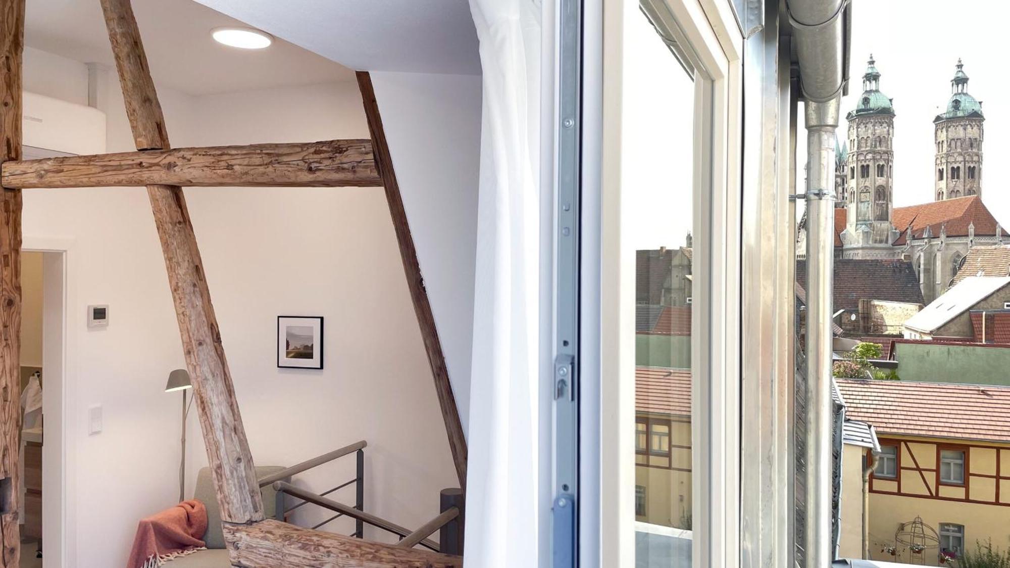 Apartments Am Dom Наумбург Екстериор снимка